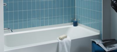 bathtub insert with walls