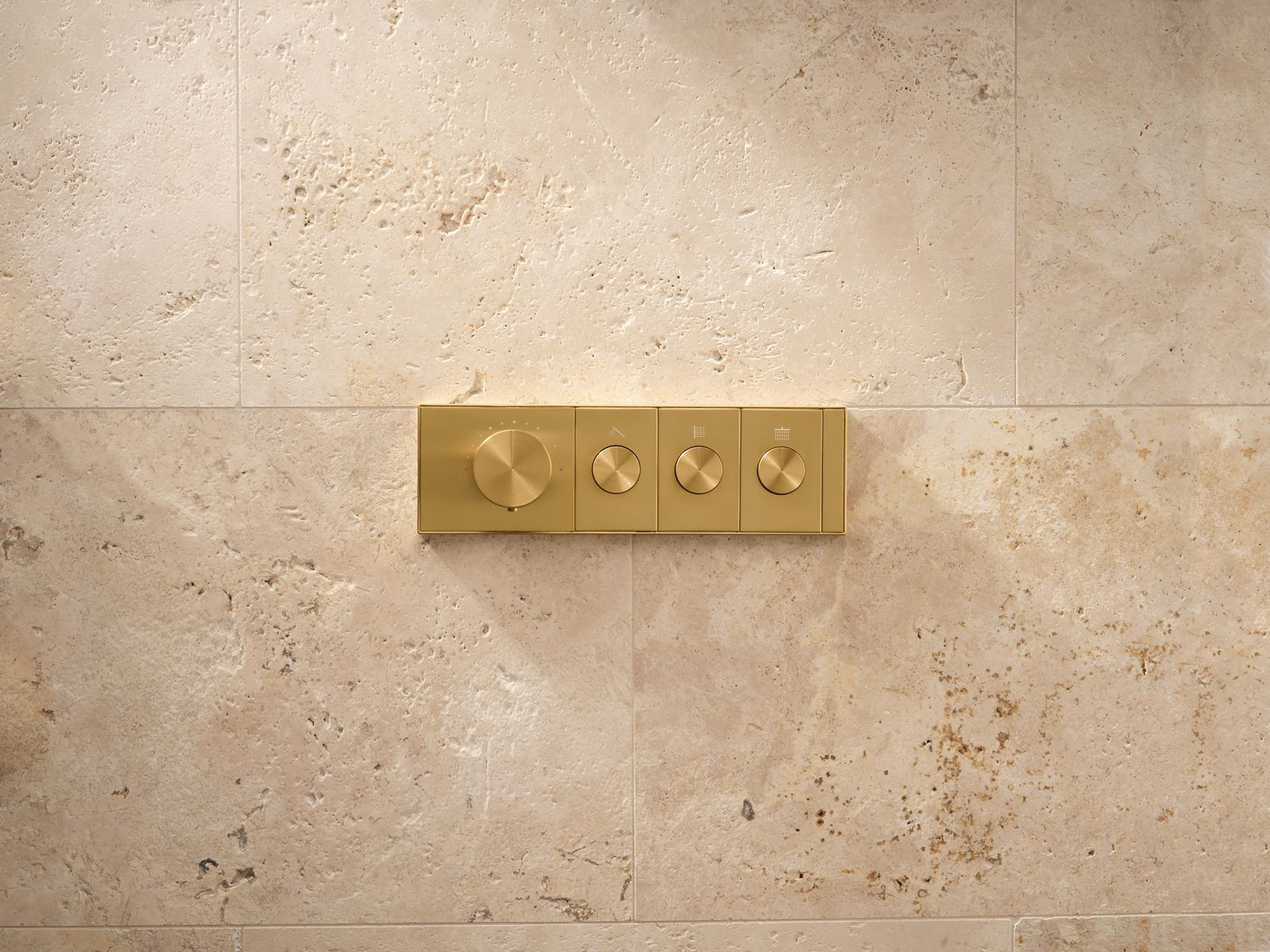 <h2>Traditional Showering</h2>
