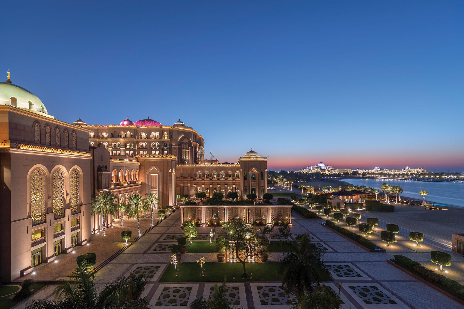 Emirates Palace Mandarin Oriental in Abu Dhabi
