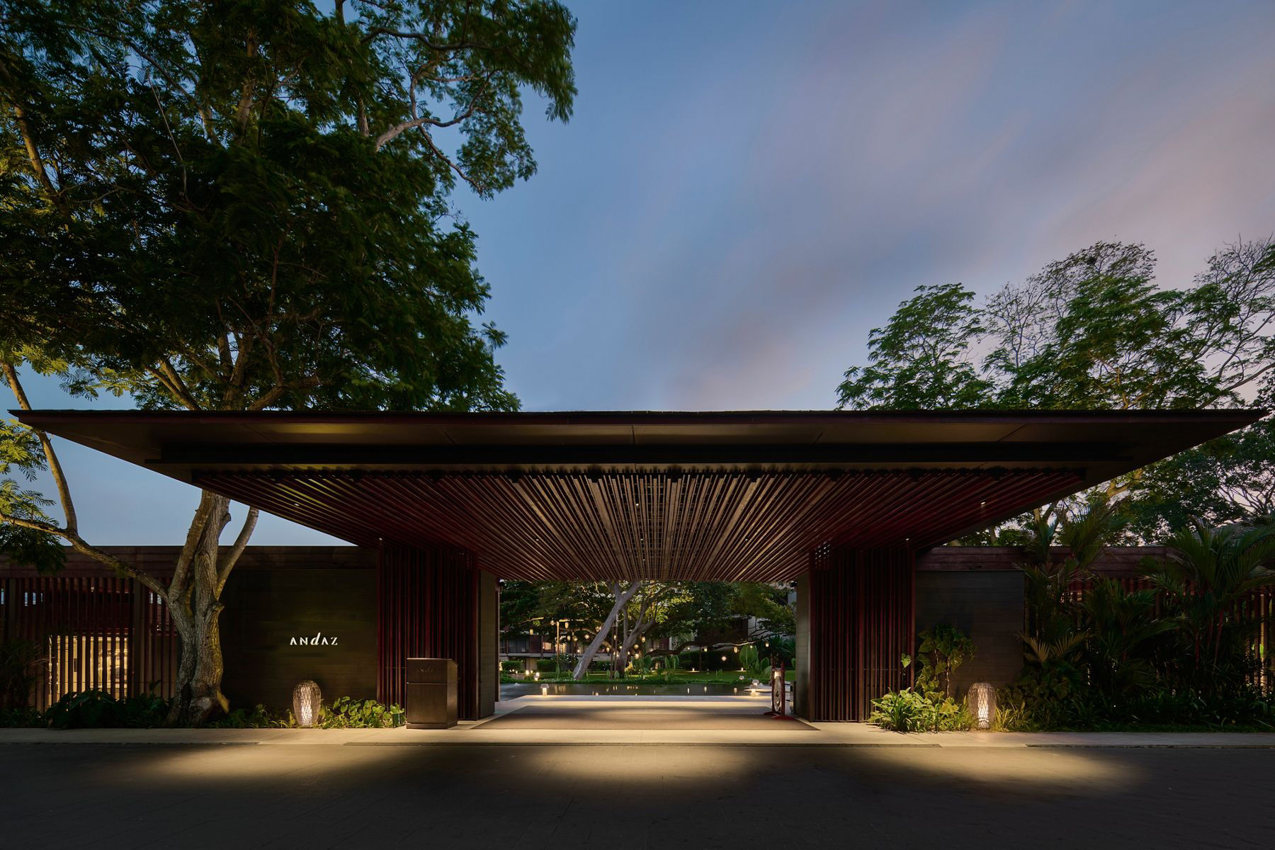 Hotel Andaz Pattaya Jomtien Beach main entrnace in Thailand