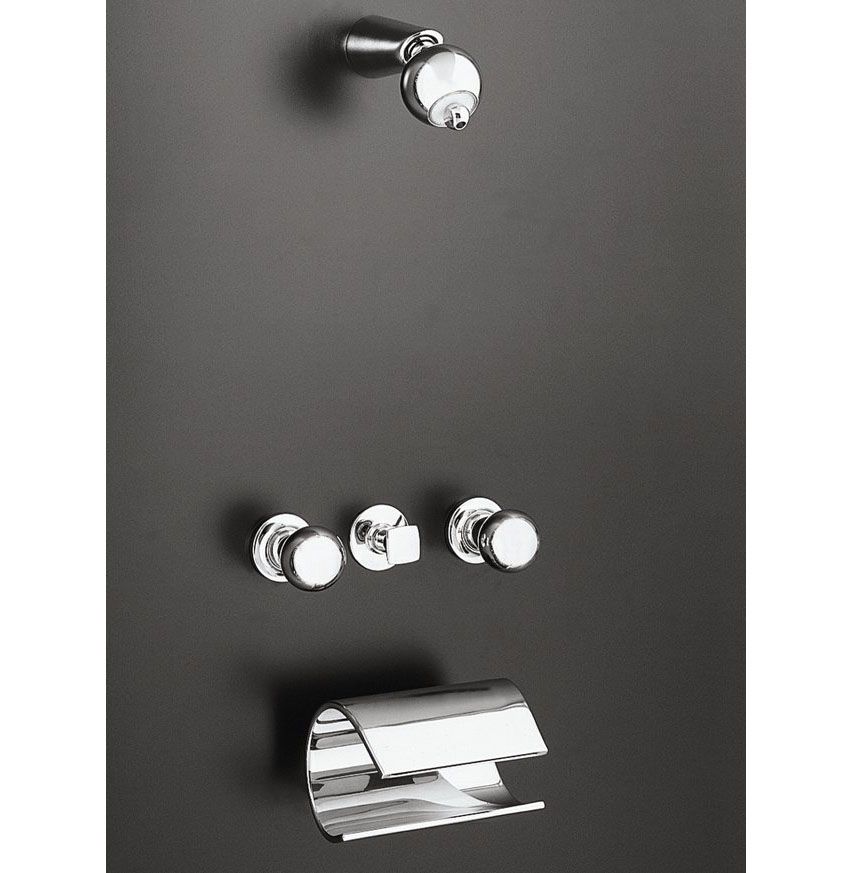 3/4 view of product