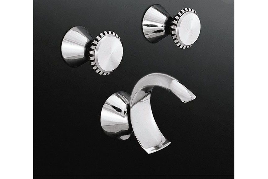 3/4 view of product