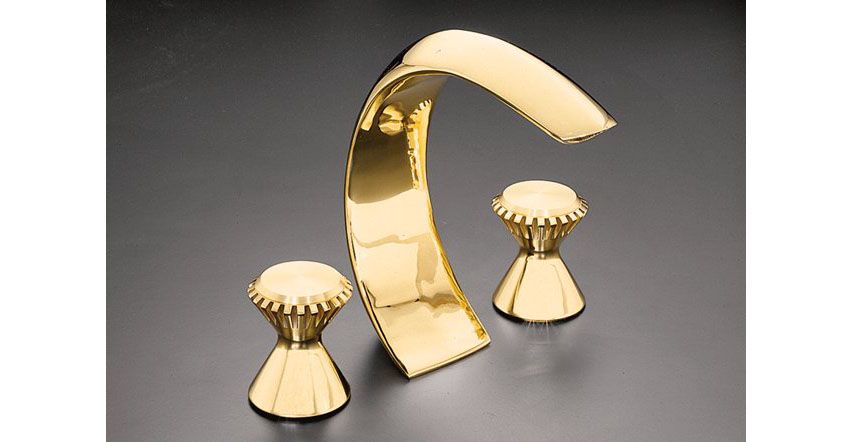 3/4 view of product