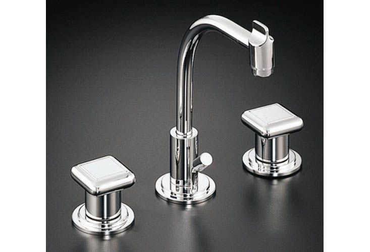 3/4 view of product