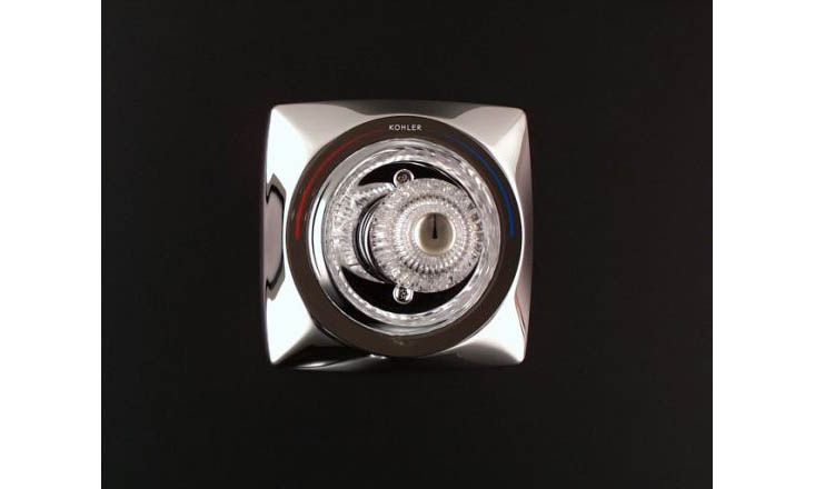 3/4 view of product