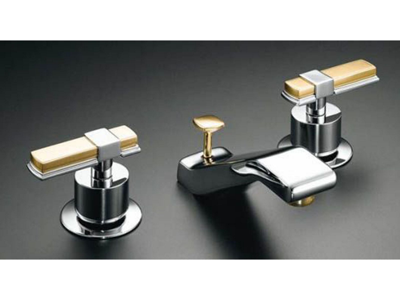 3/4 view of product