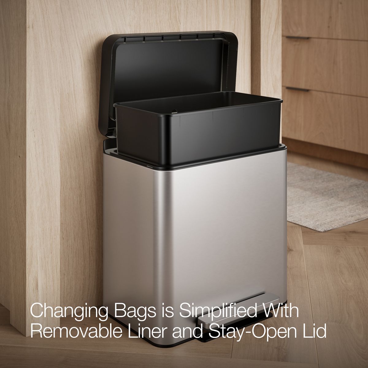 カオりん 8-gallon stainless steel step trash can | K-20942 | KOHLER