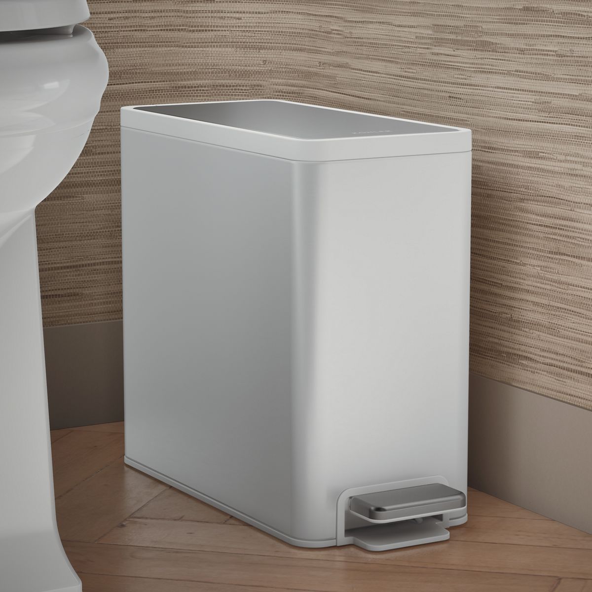 Up to 2 walls & multiple product categories visible