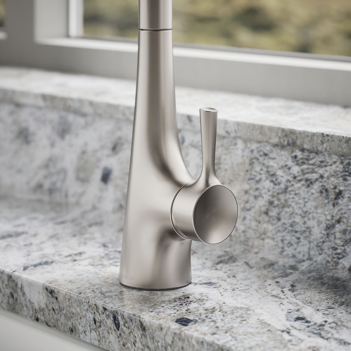 Tempered Pull-Down Single-Handle Kitchen Sink Faucet | K-24661
