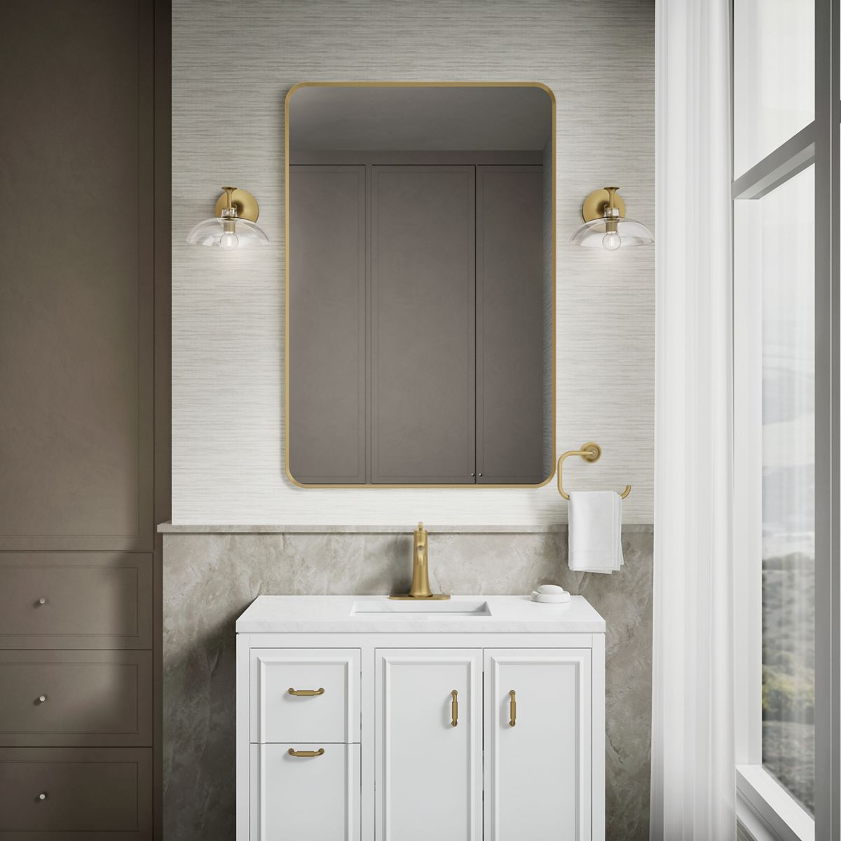 Up to 2 walls & multiple product categories visible in use