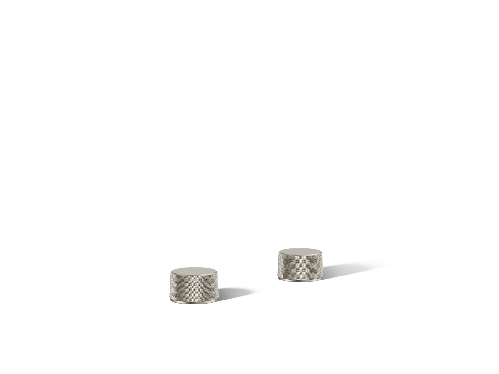 Components Deck-mount bath faucet handles with Oyl design