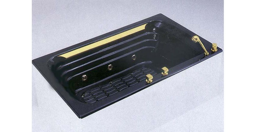 3/4 view of product