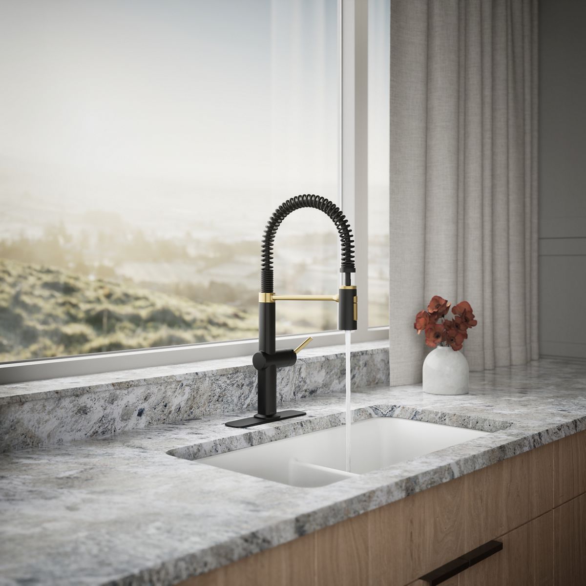 KRAUSS HOナロー　モデル 1025 Clarus Semi-Pro Pull-Down Kitchen Faucet | K-R30937 | KOHLER