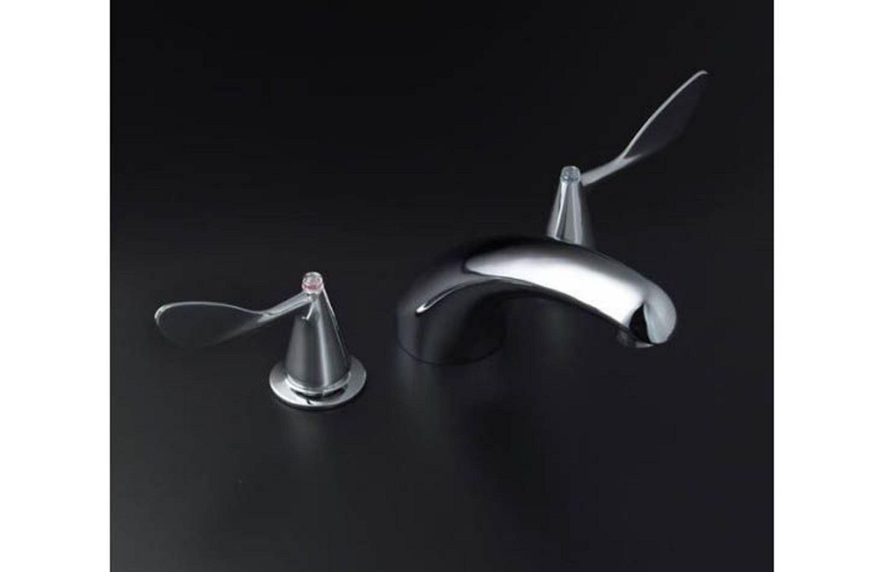 3/4 view of product