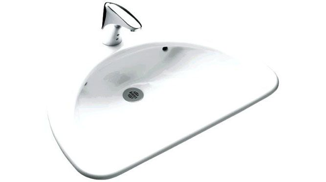 3/4 view of product