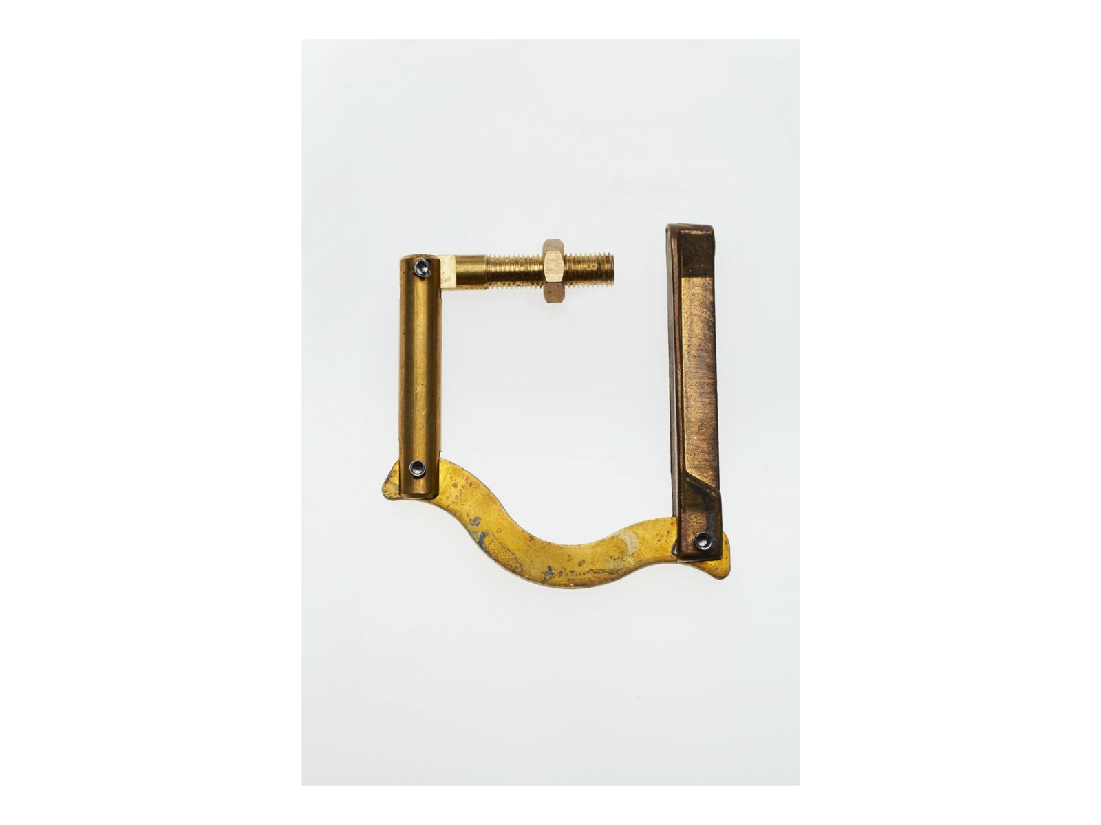 3/4 view of product