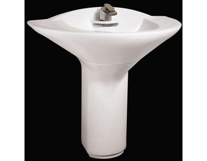 3/4 view of product