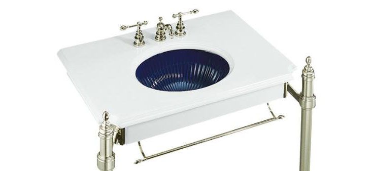 3/4 view of product