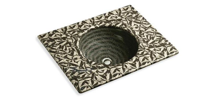 3/4 view of product