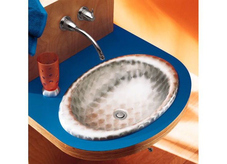3/4 view of product