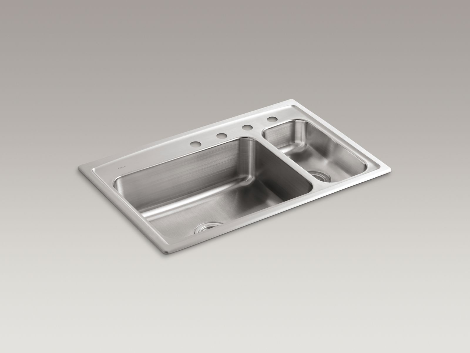 3/4 view of product