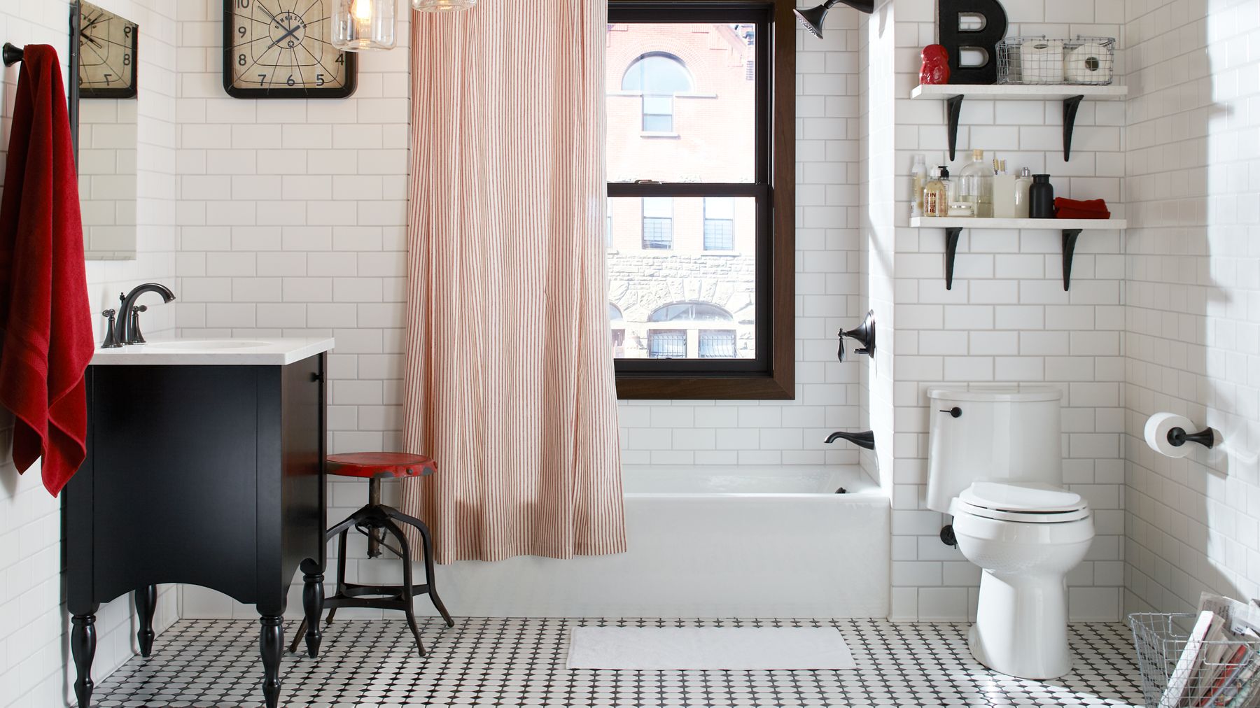 9 Tips for Small Bathrooms