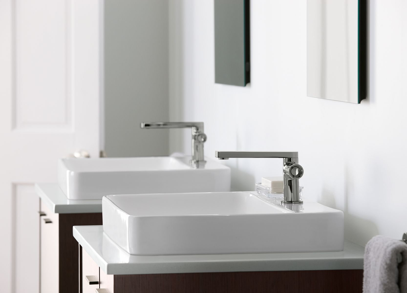 Bathroom Lavatory Faucet Design Coordination