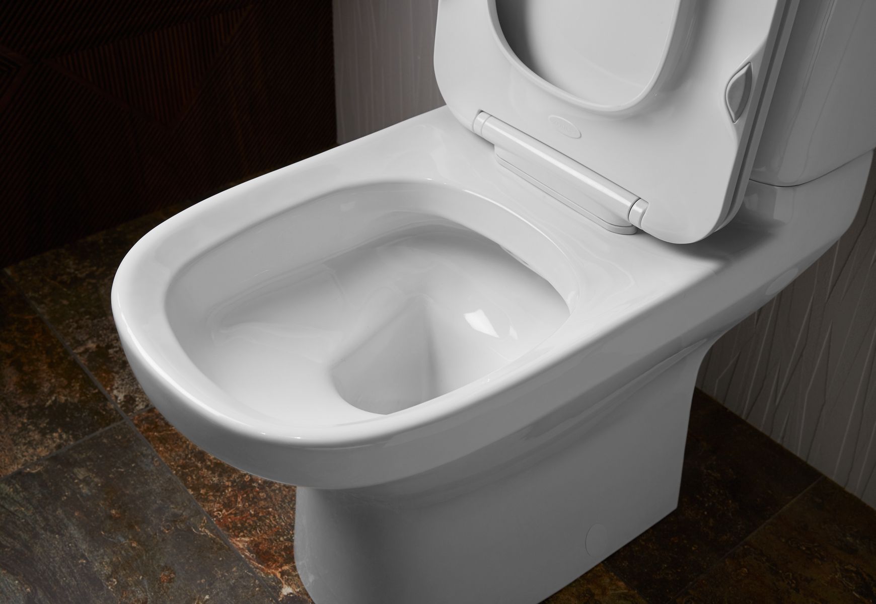 モダンライフ ModernLife™ Collection: Space-Saving Design | Studio KOHLER®