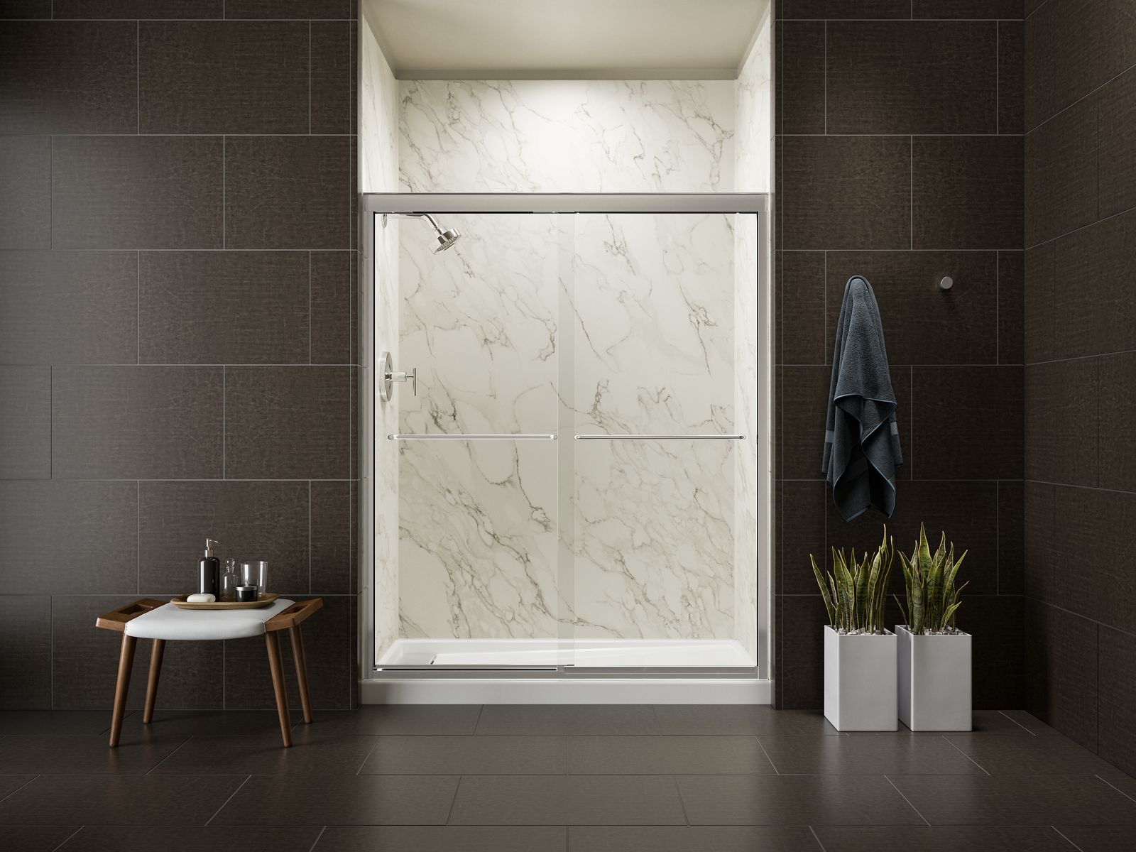 Up to 2 walls & multiple product categories visible
