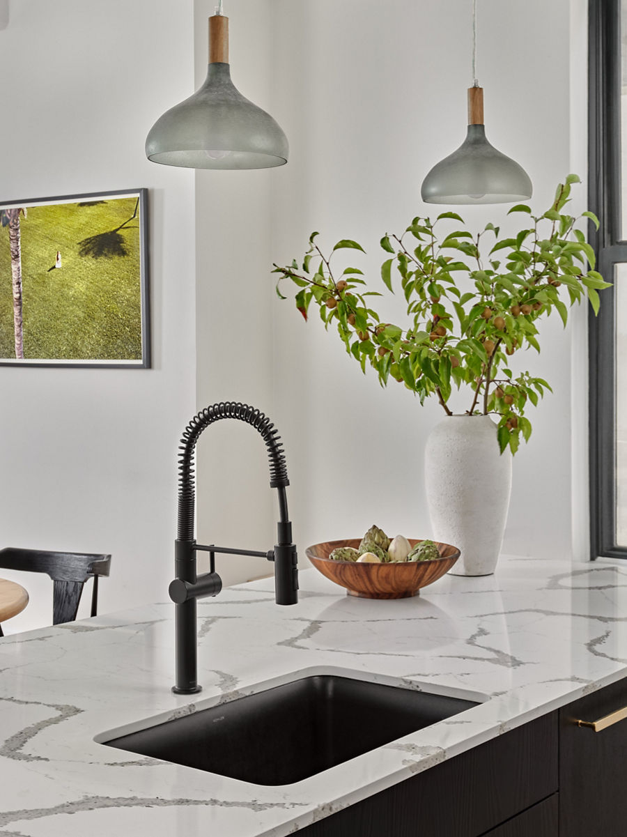 A Crue® semi-professional faucet pairs powerful functionality with modern style.