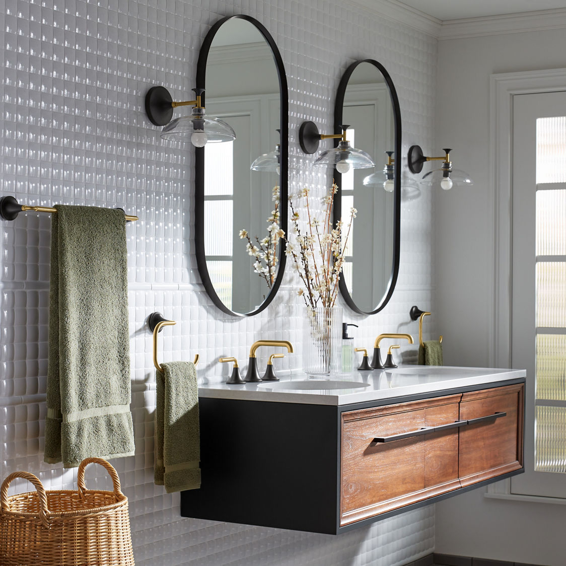 KOHLER Avid 1-Piece Bath Hardware Set in Vibrant Brushed Moderne Brass