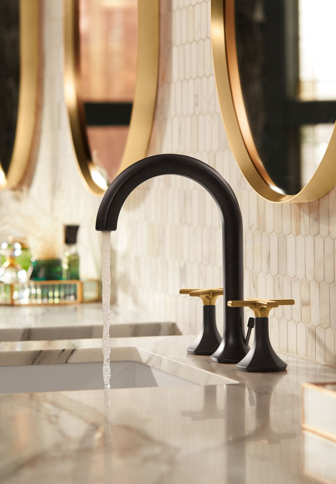 Types of shop bathroom faucets