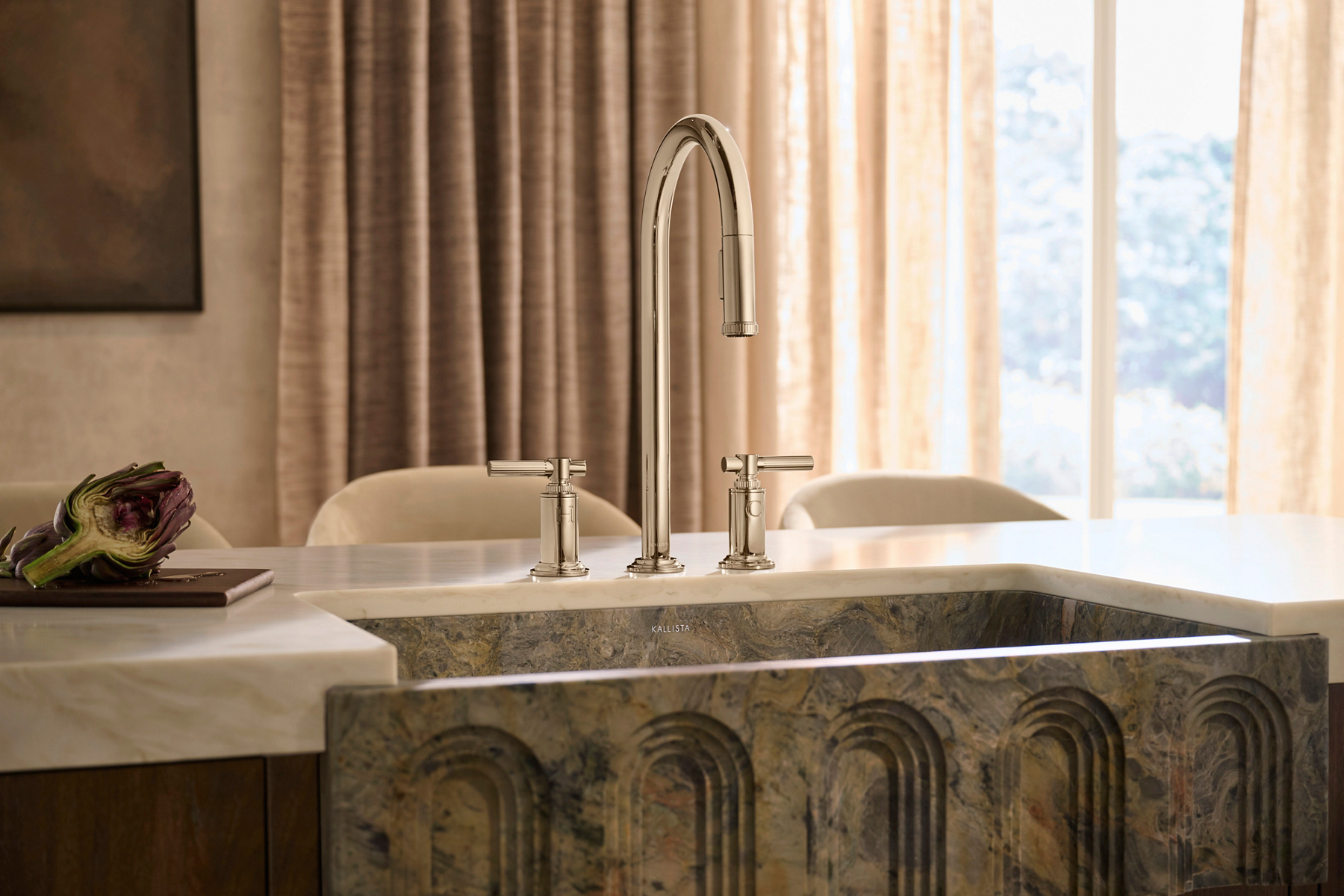 KITCHEN FAUCET